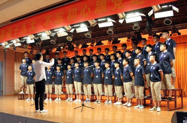 調(diào)整大小 3、一等獎(jiǎng)：15建筑工程施工1班代表隊(duì).jpg
